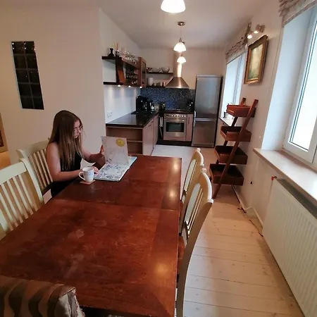 Karusselli 93 Summer Apartman Parnu